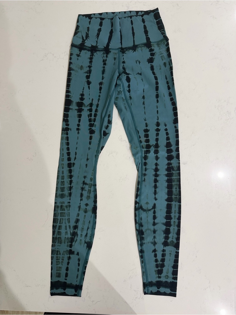 lululemon athletica Teal and Black Tie-Dye Leggings